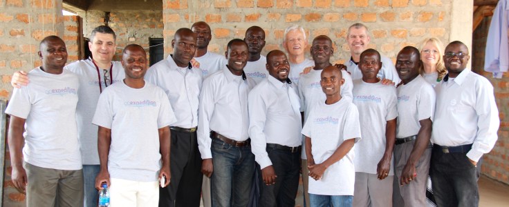 Long sleeve, short sleeve.